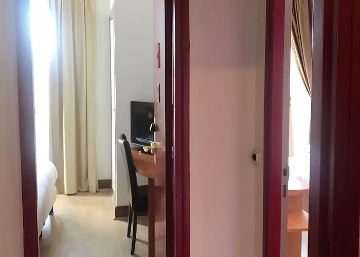 Hotel Colbert San Juan de Luz