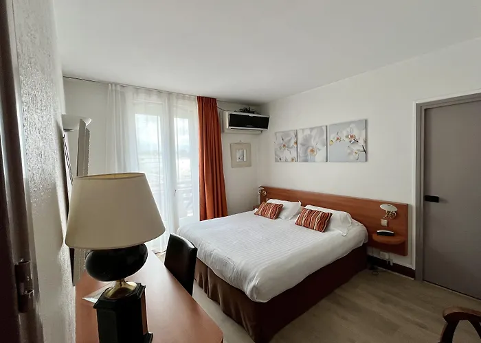 Colbert Hotel San Juan de Luz