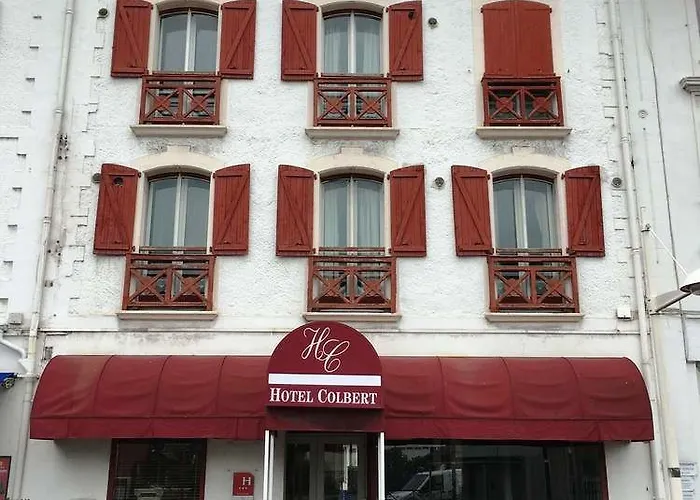 ホテル オテル コルベール